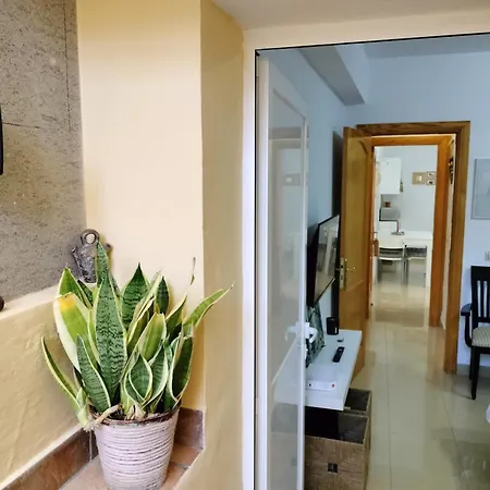 Casa Cerca Del Campo Y La Ciudad * Santidad